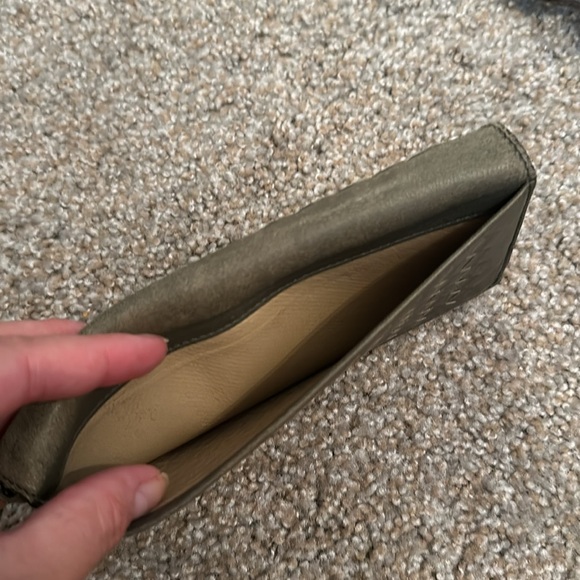 GUC Bottega Veneta Vintage Leather Wallet - Picture 13 of 13